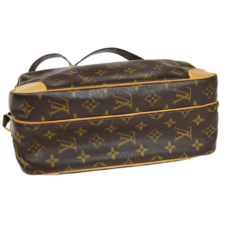 Louis Vuitton Nile Crossbody Shoulder - Image 4