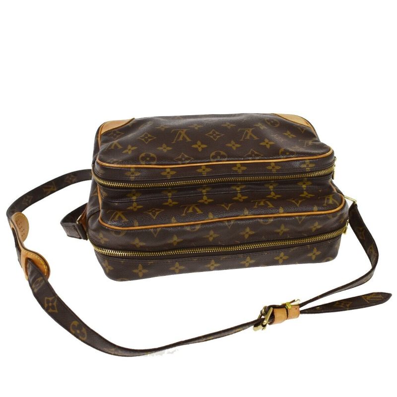 Louis Vuitton Nile Crossbody Shoulder - Image 5