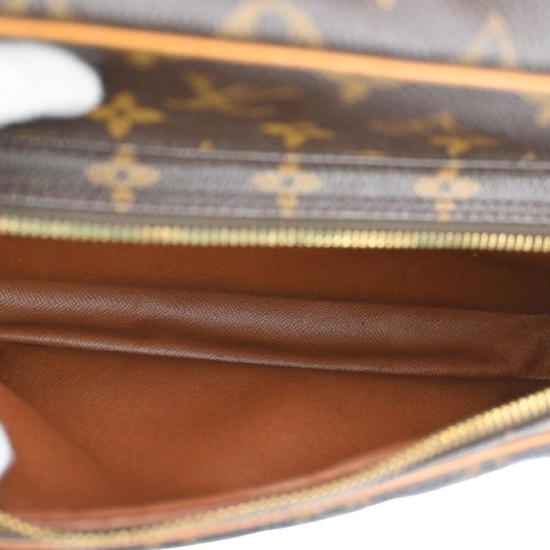 Louis Vuitton Nile Crossbody Shoulder - Image 9
