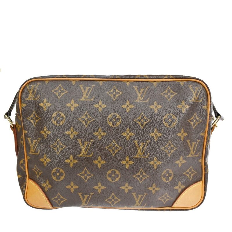 Louis Vuitton Nile Crossbody Shoulder - Image 2