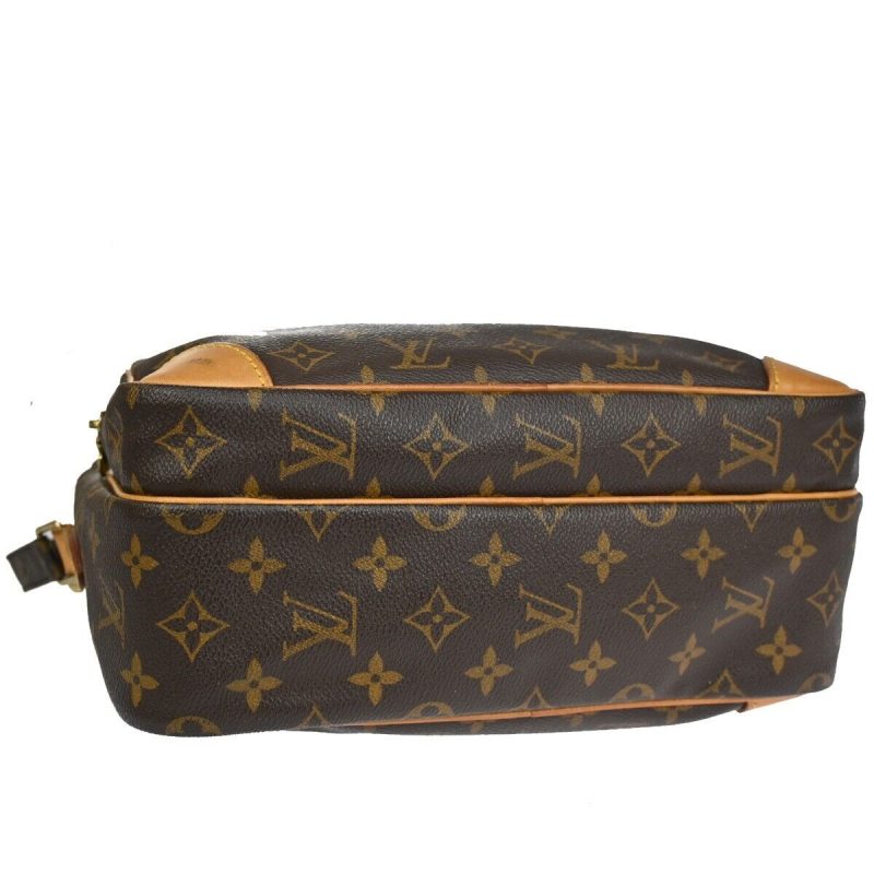 Louis Vuitton Nile Crossbody Shoulder - Image 5