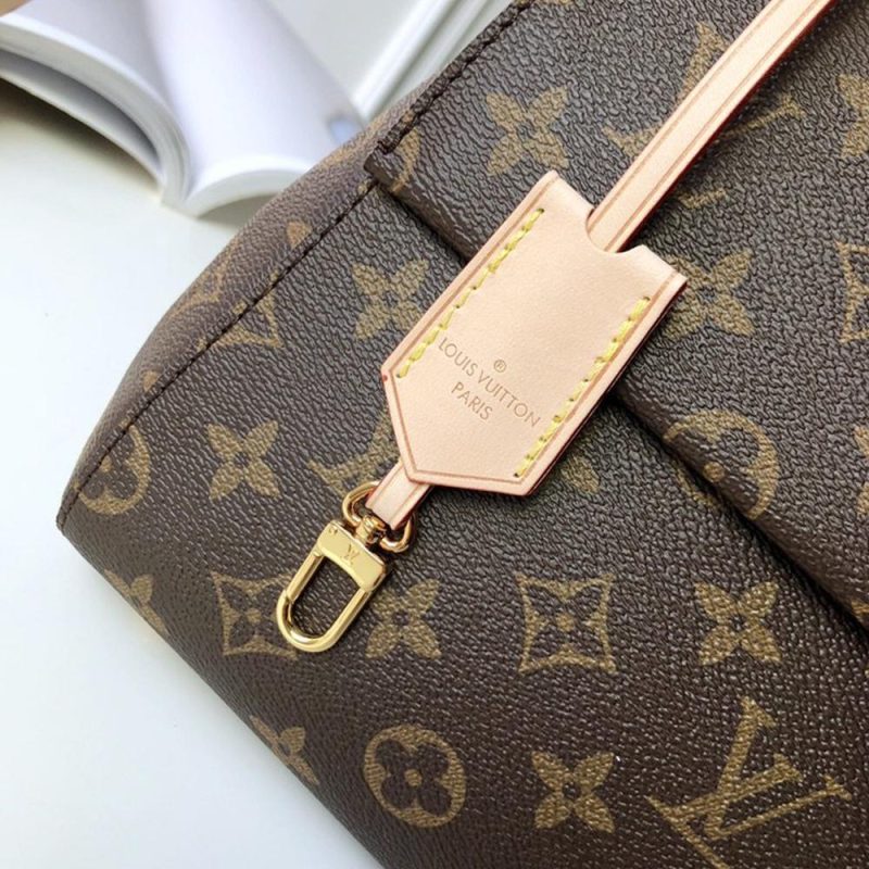 Louis Vuitton CLUNY BB - Image 8