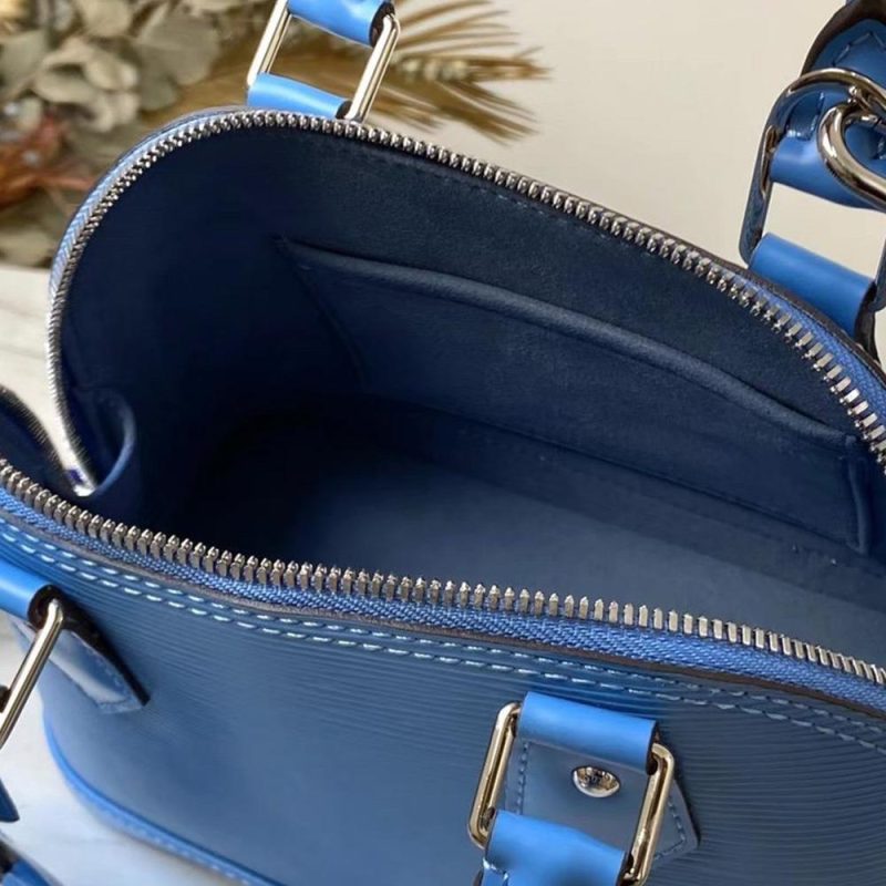 Louis Vuitton Alma BB Epi Leather - Image 4