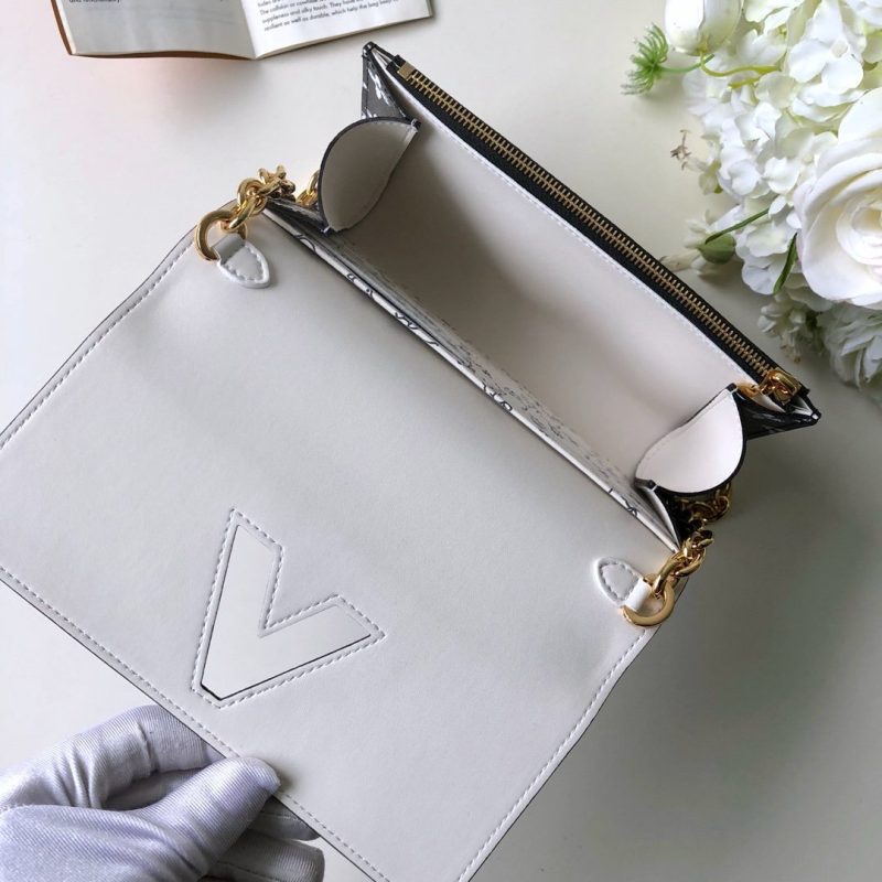 Louis Vuitton Wallet - Image 7