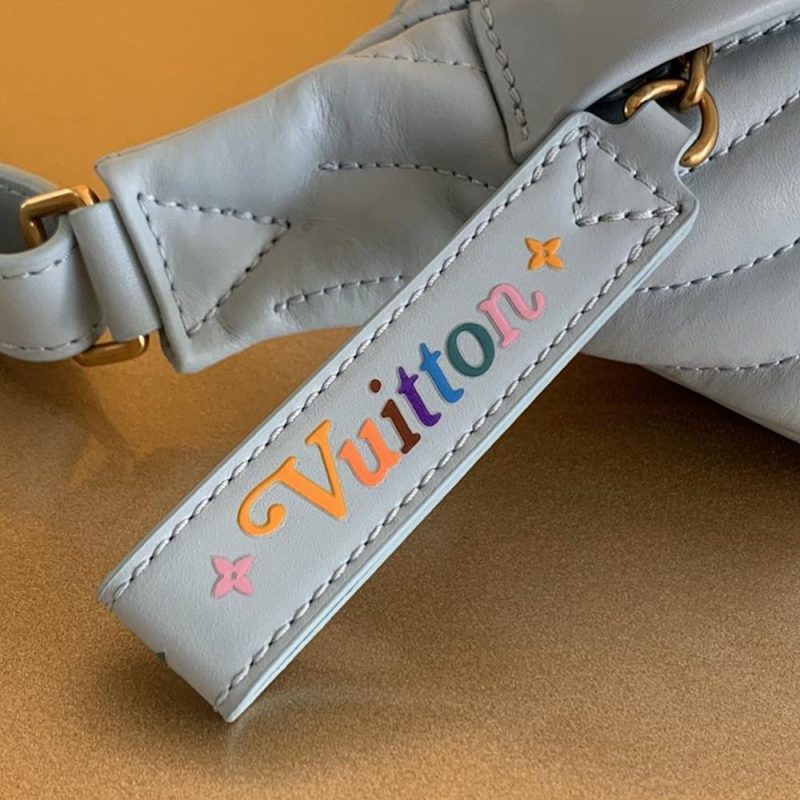 Louis Vuitton WAVE BUMBAG - Image 6
