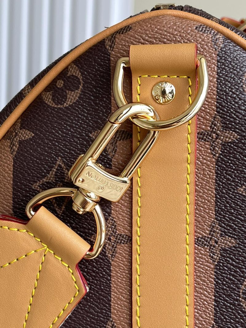 Louis Vuitton Keepall Bandouliere Bag 50 - Image 4