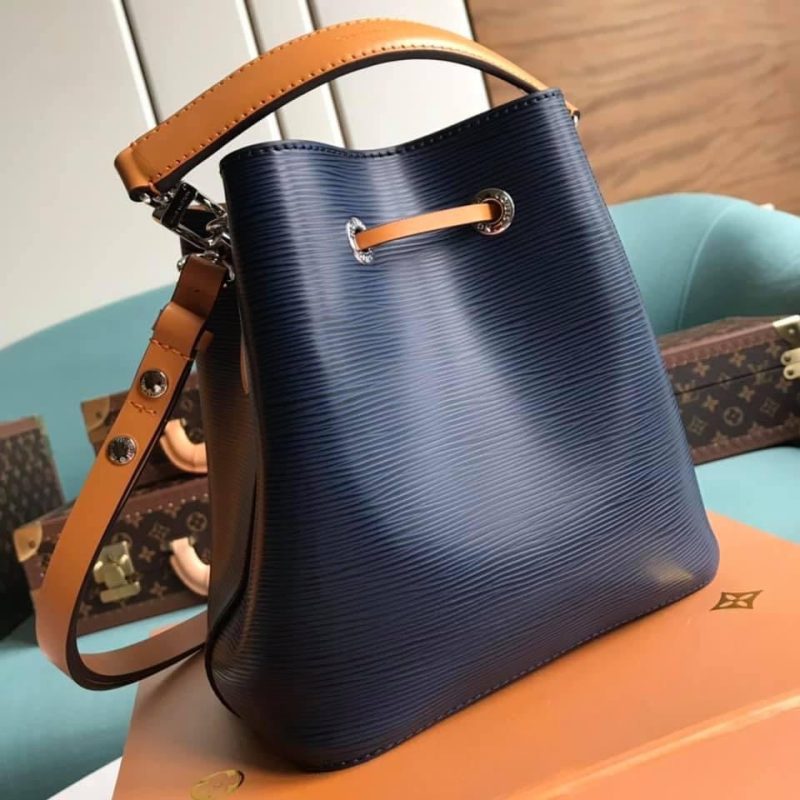 Louis Vuitton NeoNoe BB Bag - Image 2
