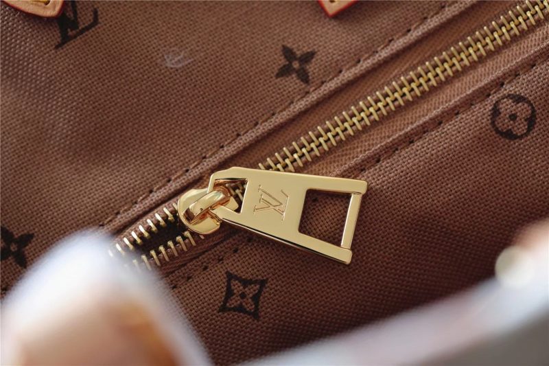 Louis Vuitton OnTheGo MM Bag - Image 5