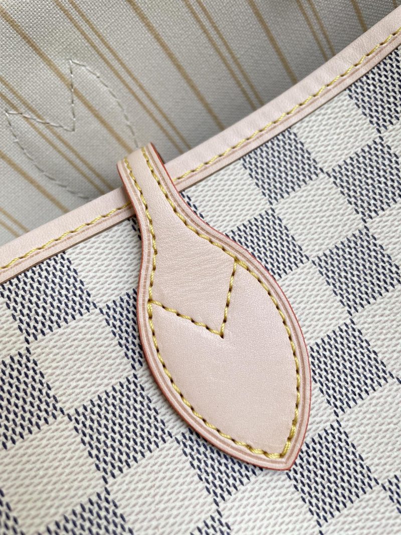 Louis Vuitton Neverfull MM  Tote Bag - Image 8