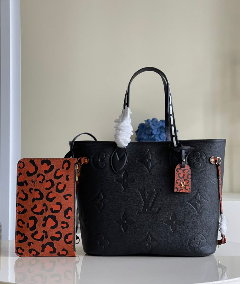 Louis Vuitton Neverfull MM Bag - Image 8