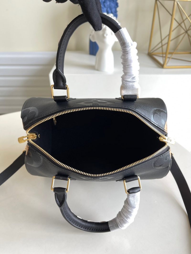 Louis Vuitton Speedy Bandouliere Bag 25 - Image 5