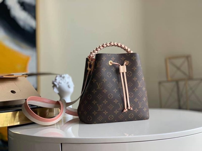 Louis Vuitton NeoNoe MM Bag - Image 2