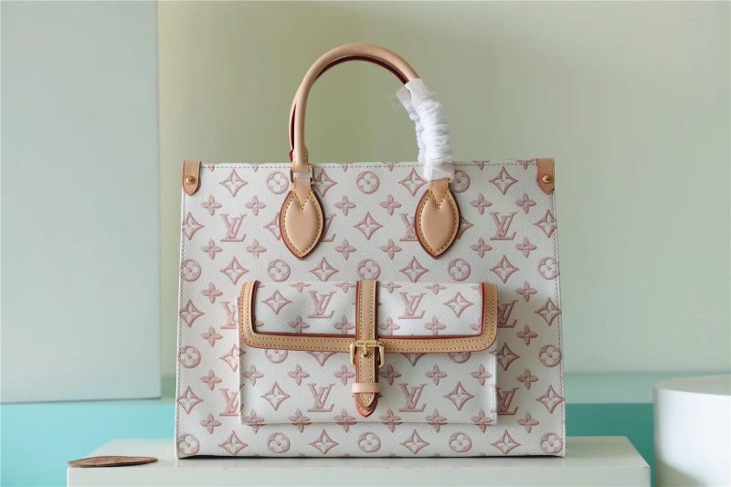 Louis Vuitton OnTheGo MM Bag - Image 9