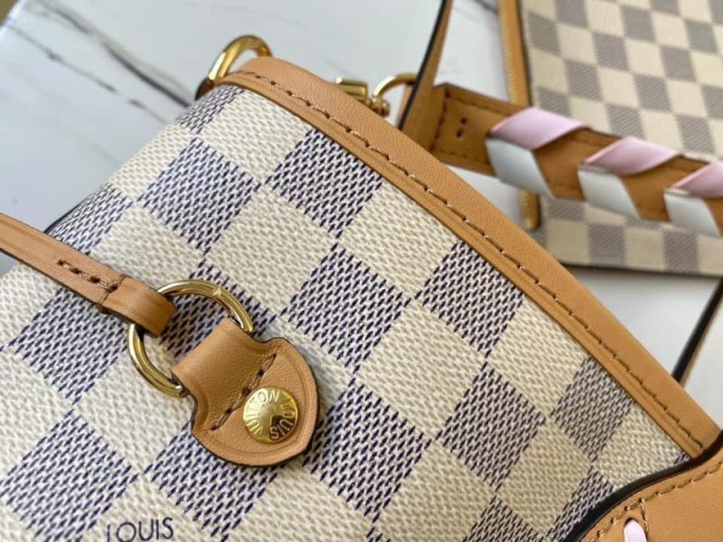 Louis Vuitton Neverfull MM Bag - Image 6