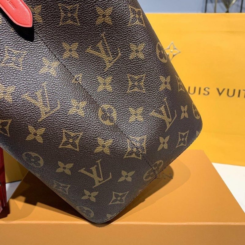 Louis Vuitton NeoNoe MM Bag - Image 3