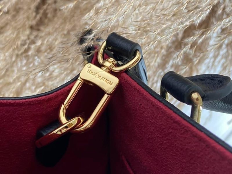 Louis Vuitton OnTheGo MM Tote Bag - Image 5