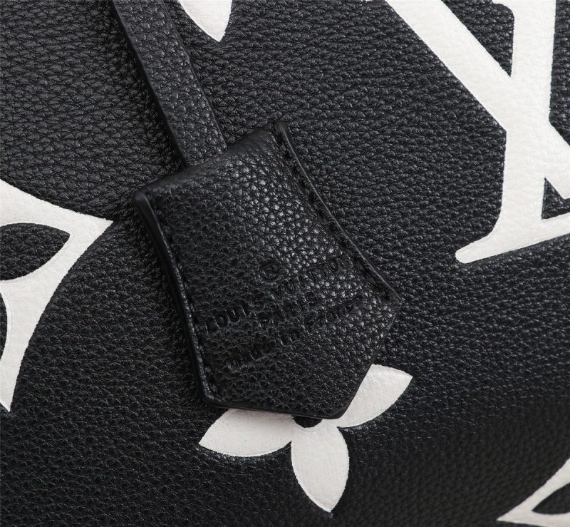 Louis Vuitton Montaigne BB Bag - Image 5