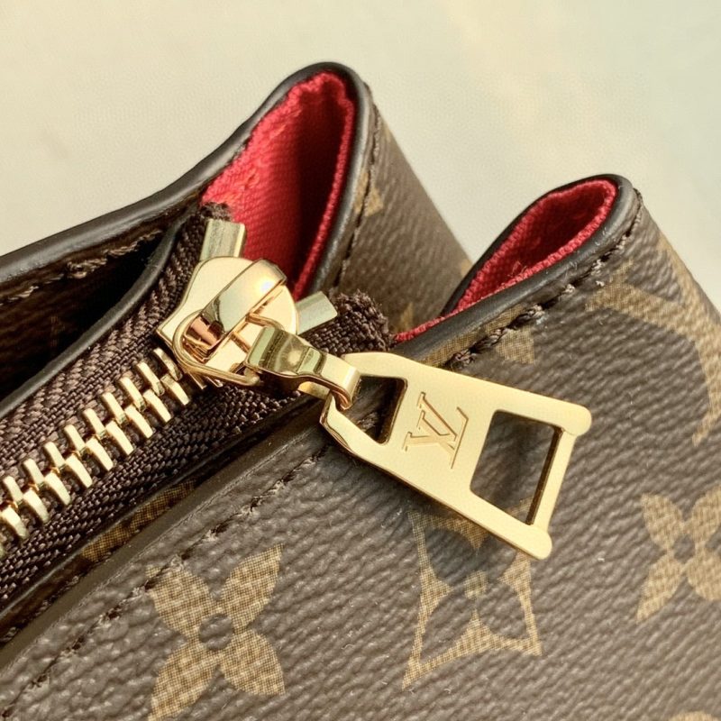 Louis Vuitton Grand Palais Bag - Image 4