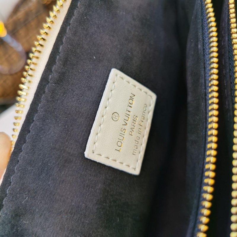 Louis Vuitton Coussin PM Bag - Image 8