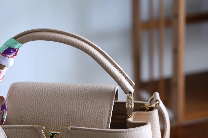 Louis Vuitton Capucines MM Bag - Image 6