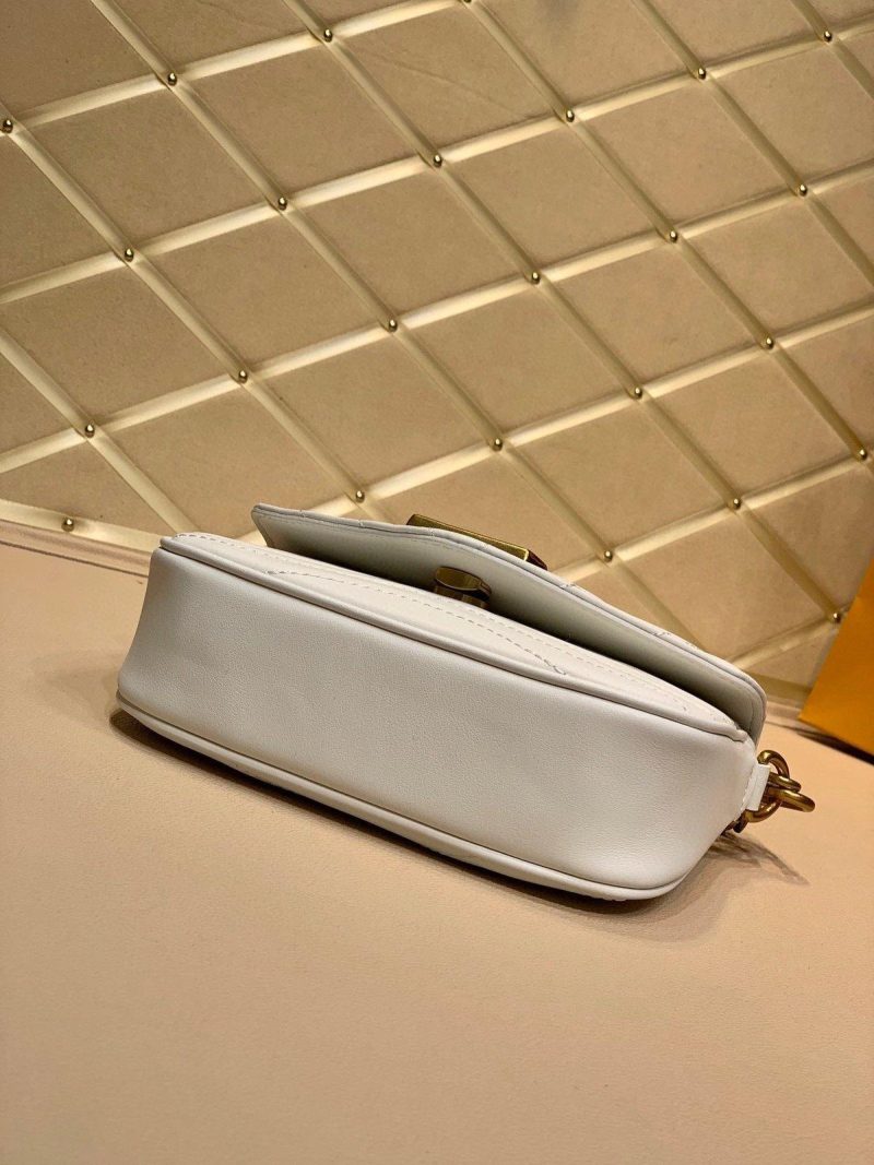 Louis Vuitton New Wave Multi Pochette Bag - Image 5