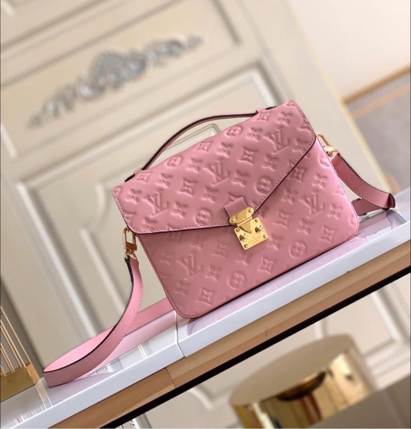 Louis Vuitton Pochette Metis Bag - Image 7