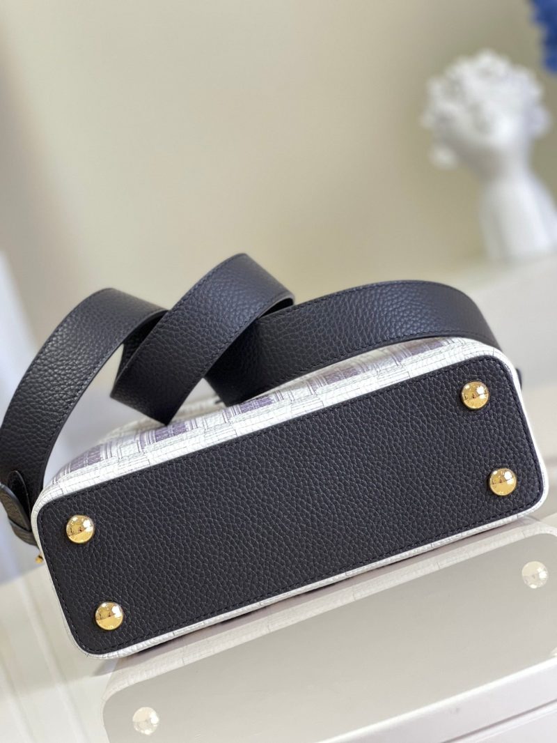 Louis Vuitton Capucines BB Bag - Image 5