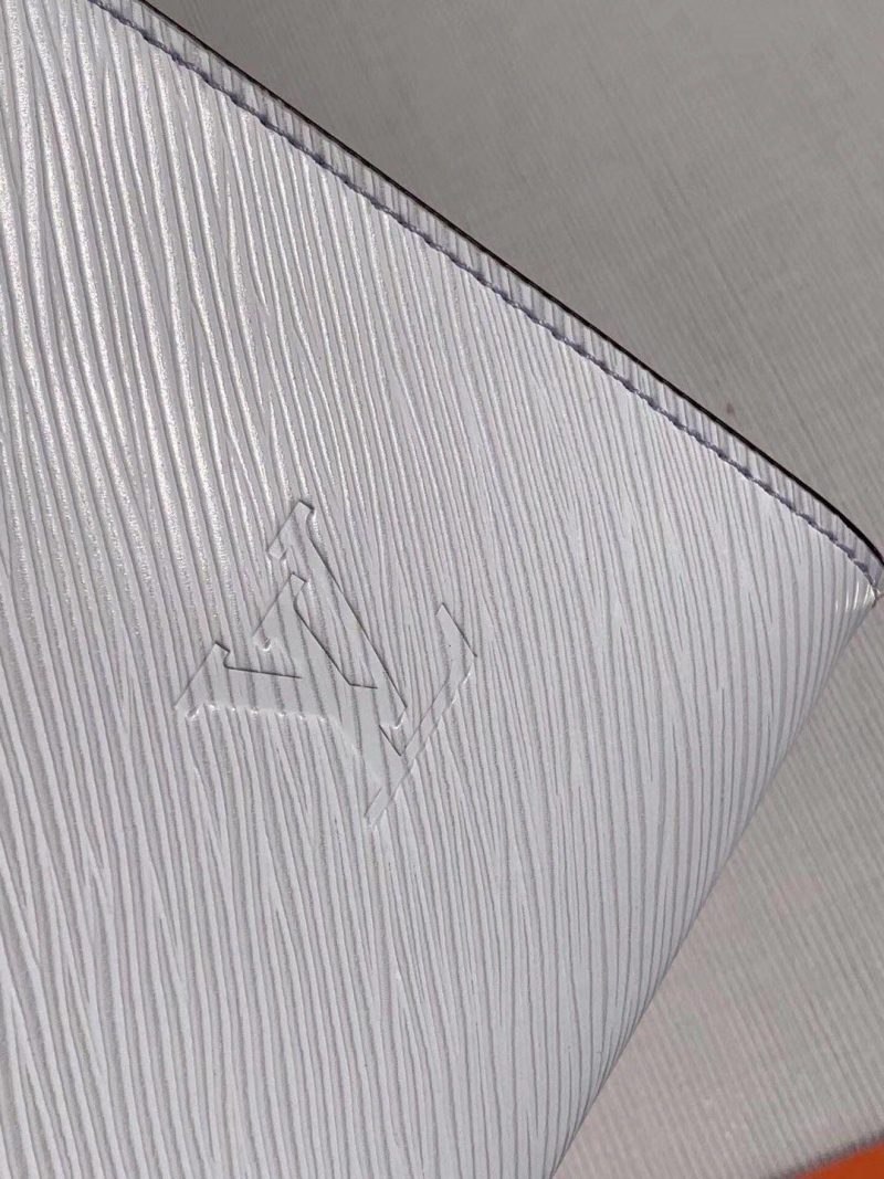 Louis Vuitton OnTheGo MM Bag - Image 5