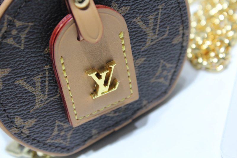 Louis Vuitton Mini Boite Chapeau Necklace Bag - Image 6
