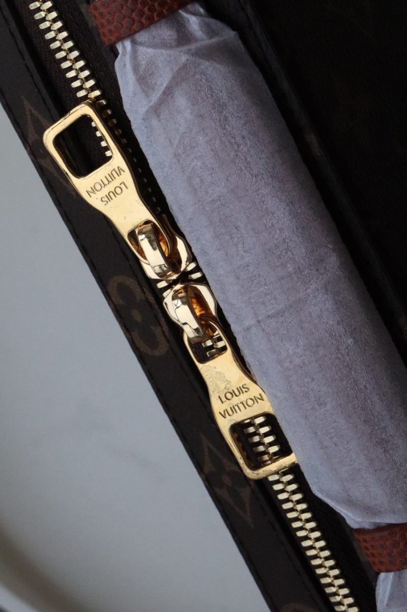Louis Vuitton X NBA Handle Trunk Bag - Image 7
