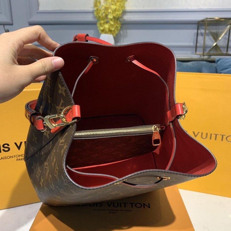 Louis Vuitton NeoNoe MM Bag - Image 4