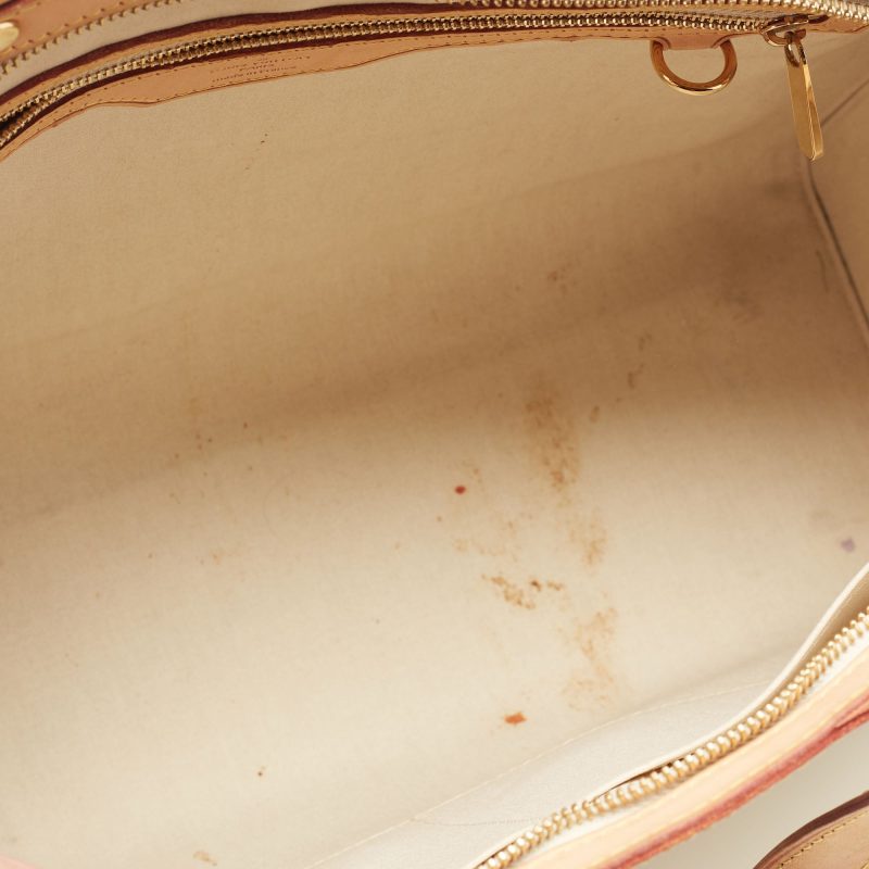 Louis Vuitton Blanc Corail Monogram Vernis Brea GM Bag - Image 7