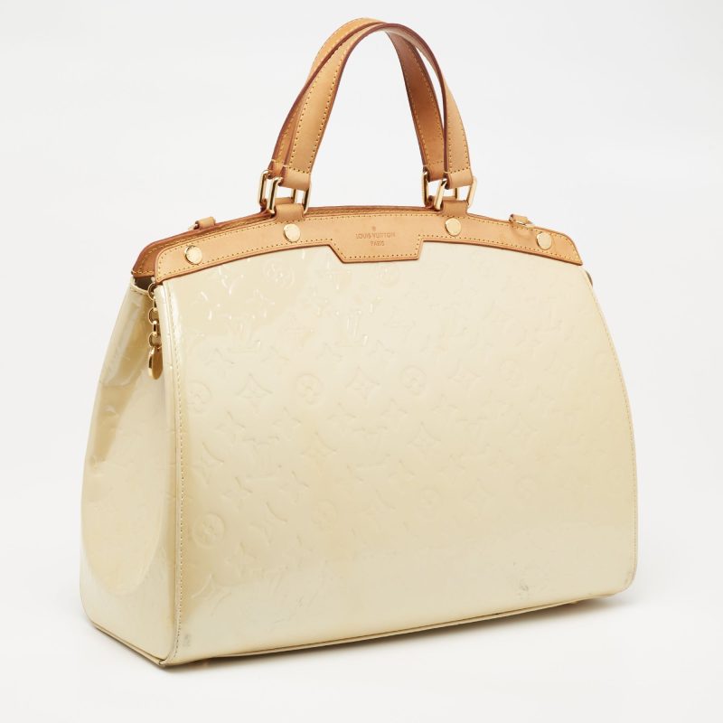 Louis Vuitton Blanc Corail Monogram Vernis Brea GM Bag - Image 3