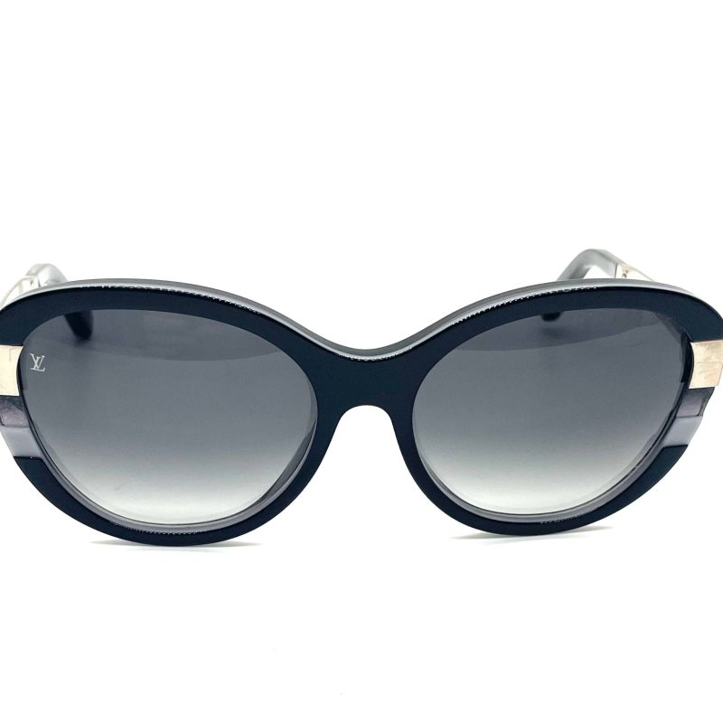 Louis Vuitton Petite Soupcon Cat Eye Sunglasses - Image 9