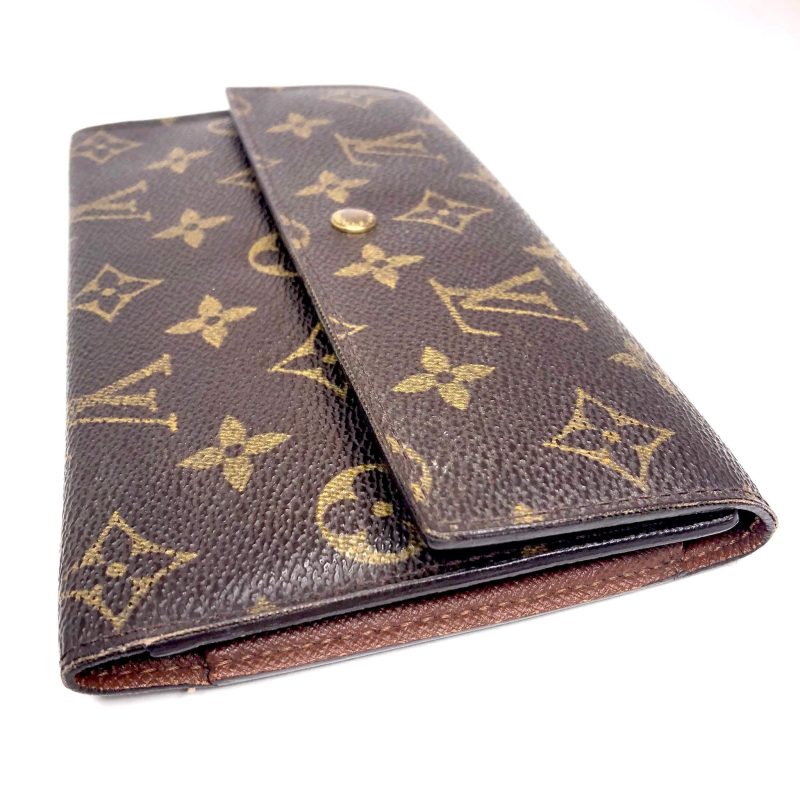 Louis Vuitton Monogram International Wallet - Image 5